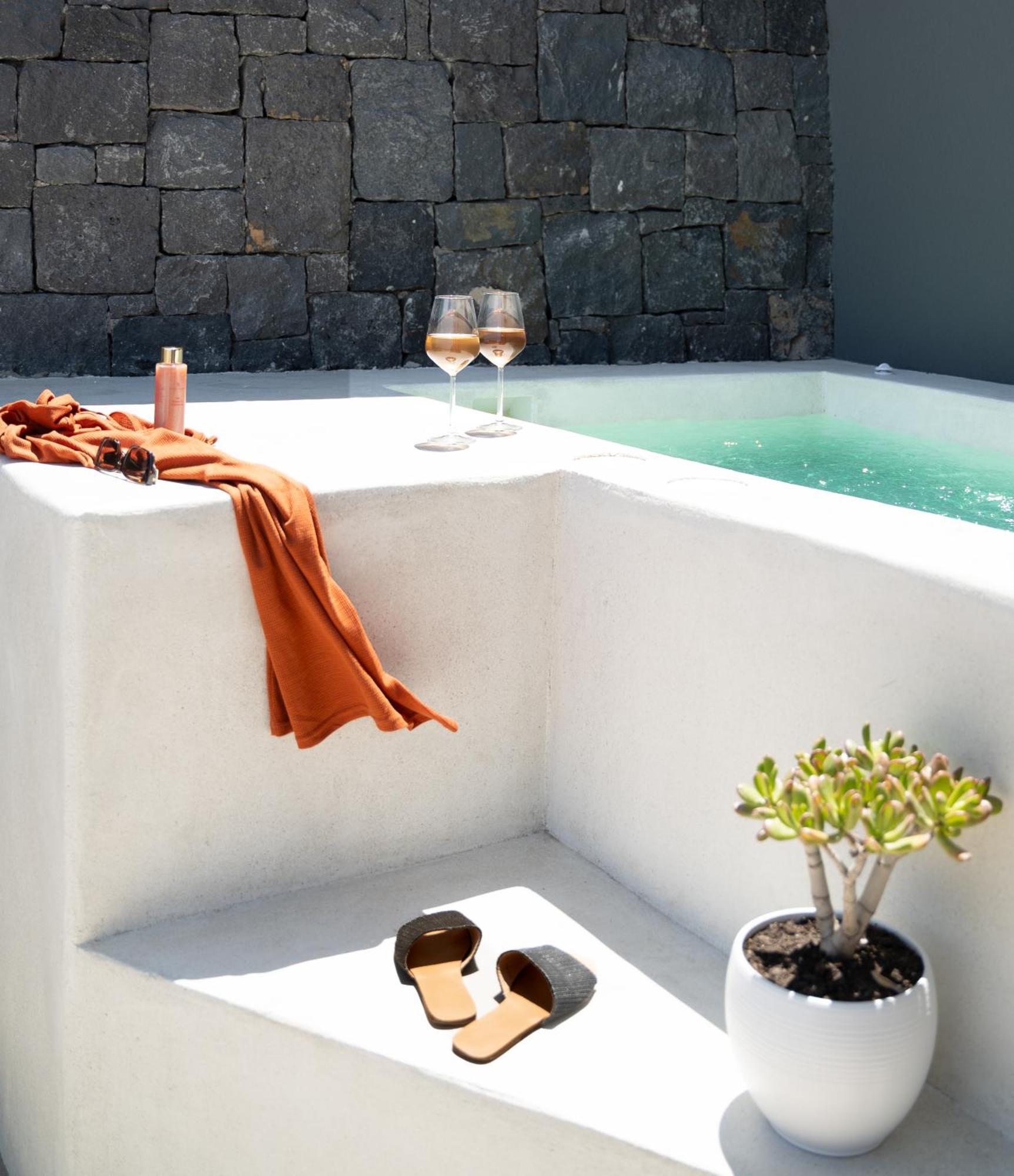 Coconut Residence Karterados  Exterior photo